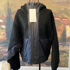 BNWT Lululemon Sherpa and Shine Jacket